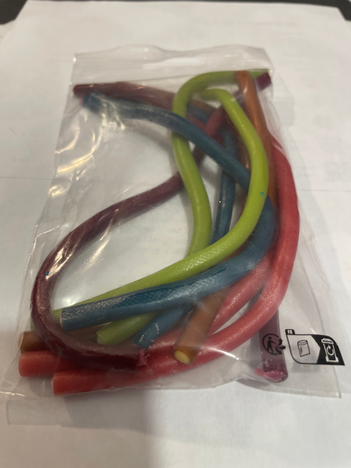 Balla Stixx multi couleur (Fraise ,Pomme,Framboise, Cola,Cerise)(X10)