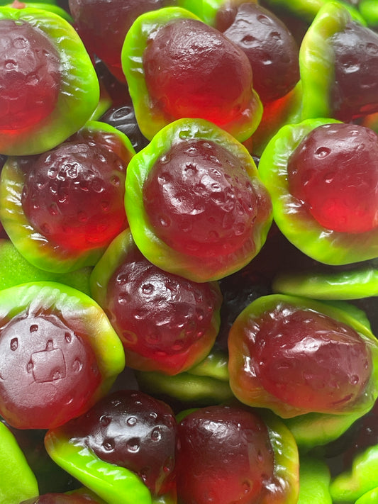 Fraise Fourrée  par 100g Nouveauté