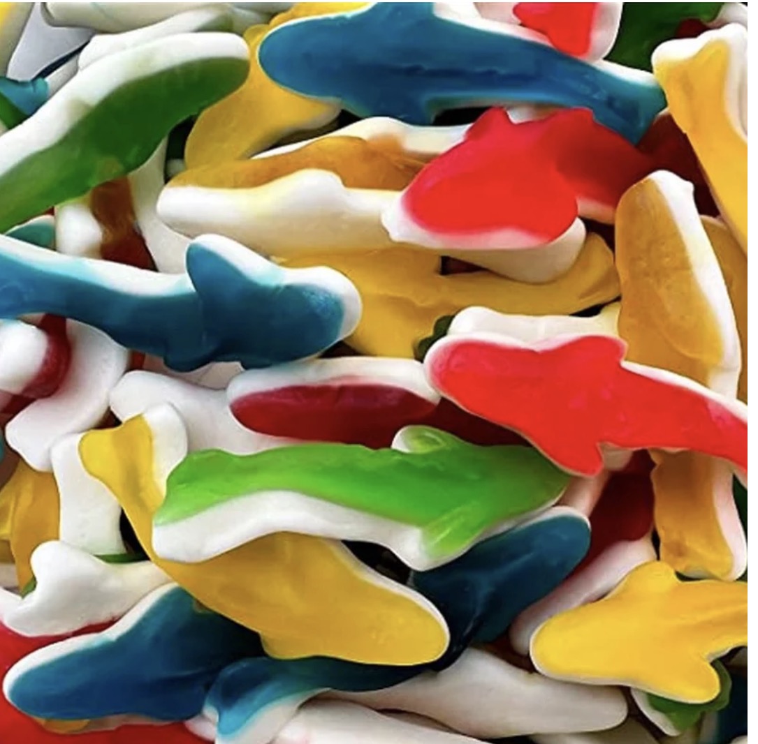 Requins bonbons lisses  (100g)